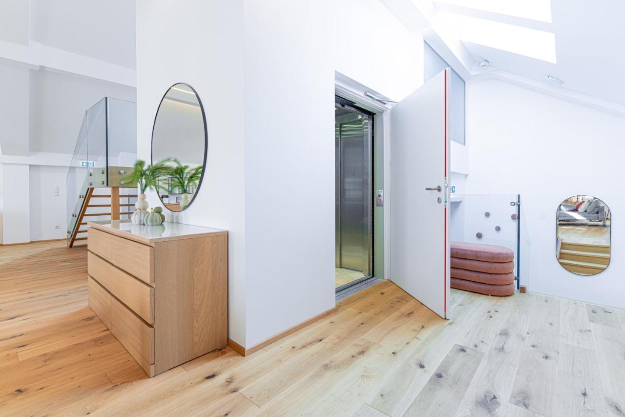 Apartamento Penthouse Maxfux Direkt In Der Fussgaengerzone 130M2 Krems an der Donau Exterior foto