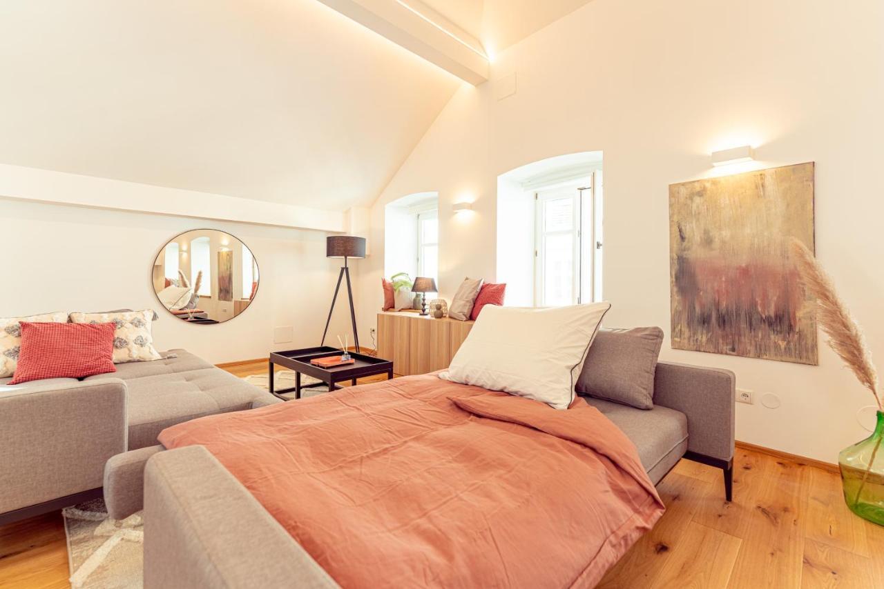 Apartamento Penthouse Maxfux Direkt In Der Fussgaengerzone 130M2 Krems an der Donau Exterior foto